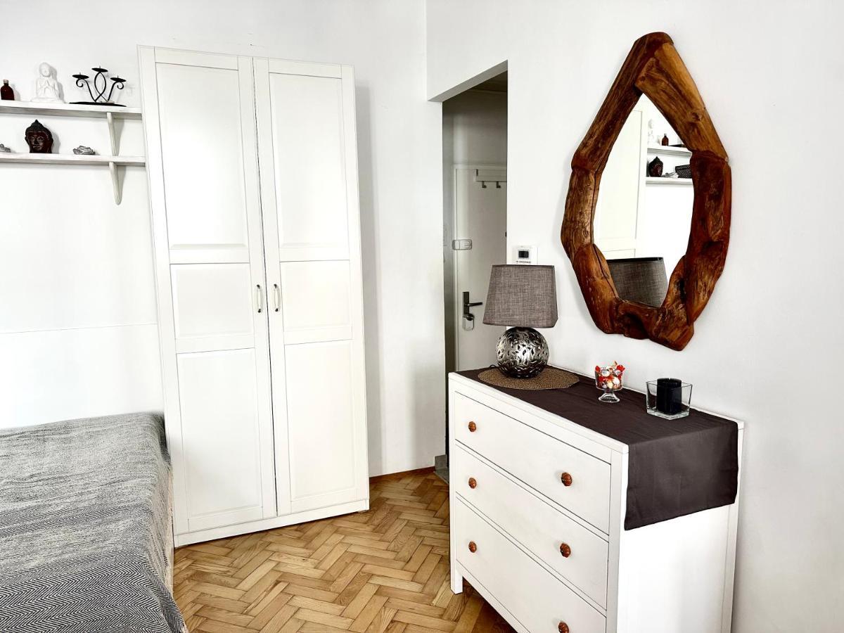 Cozy City Close To Metro - Self Check-in Wien